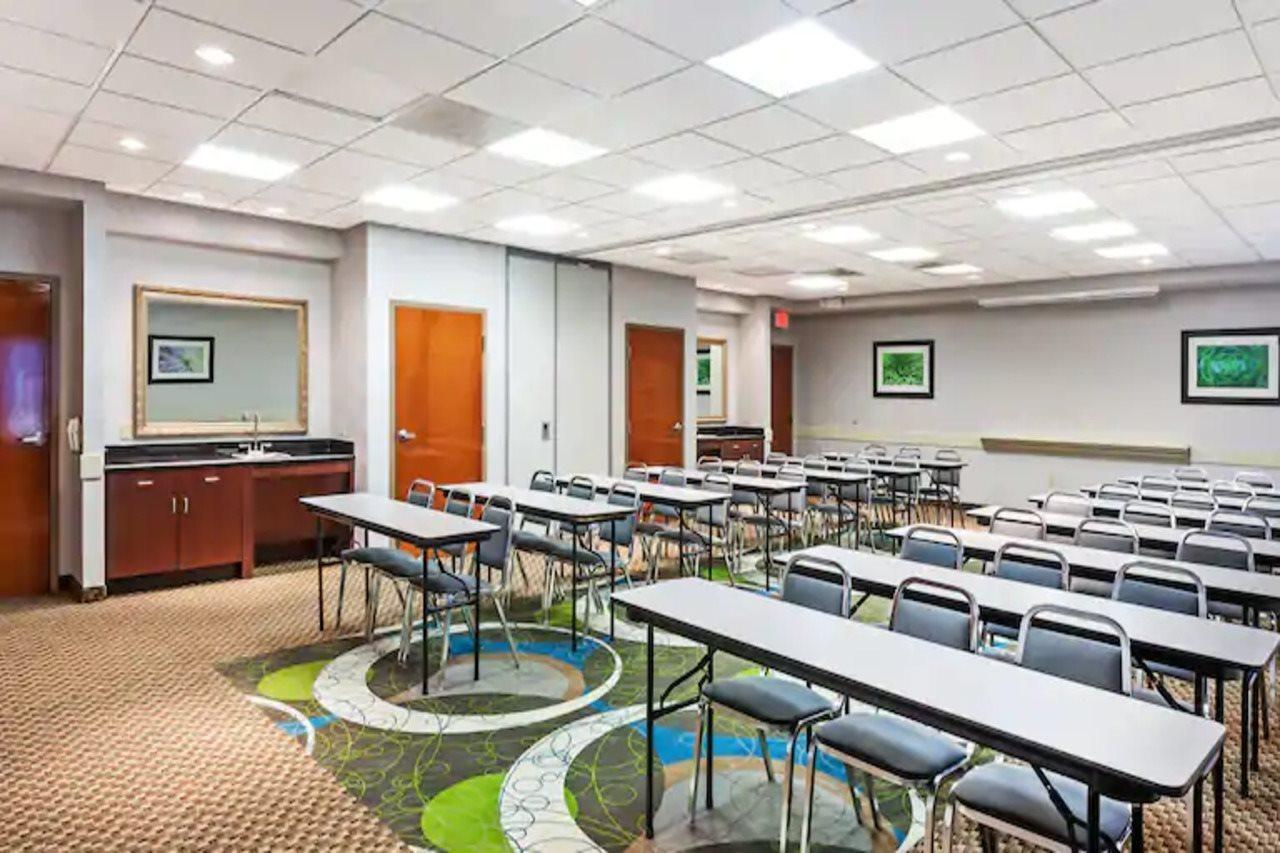 Hampton Inn & Suites Houston-Westchase Buitenkant foto