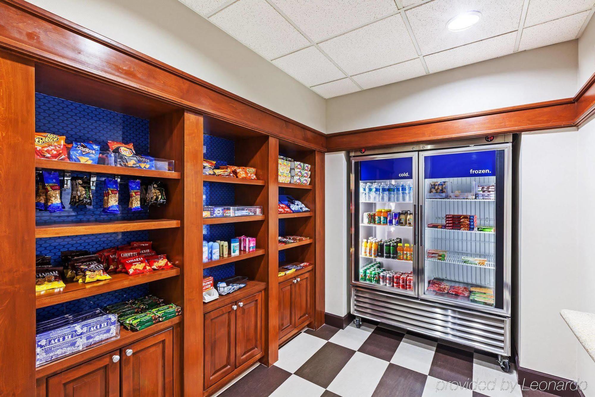 Hampton Inn & Suites Houston-Westchase Buitenkant foto