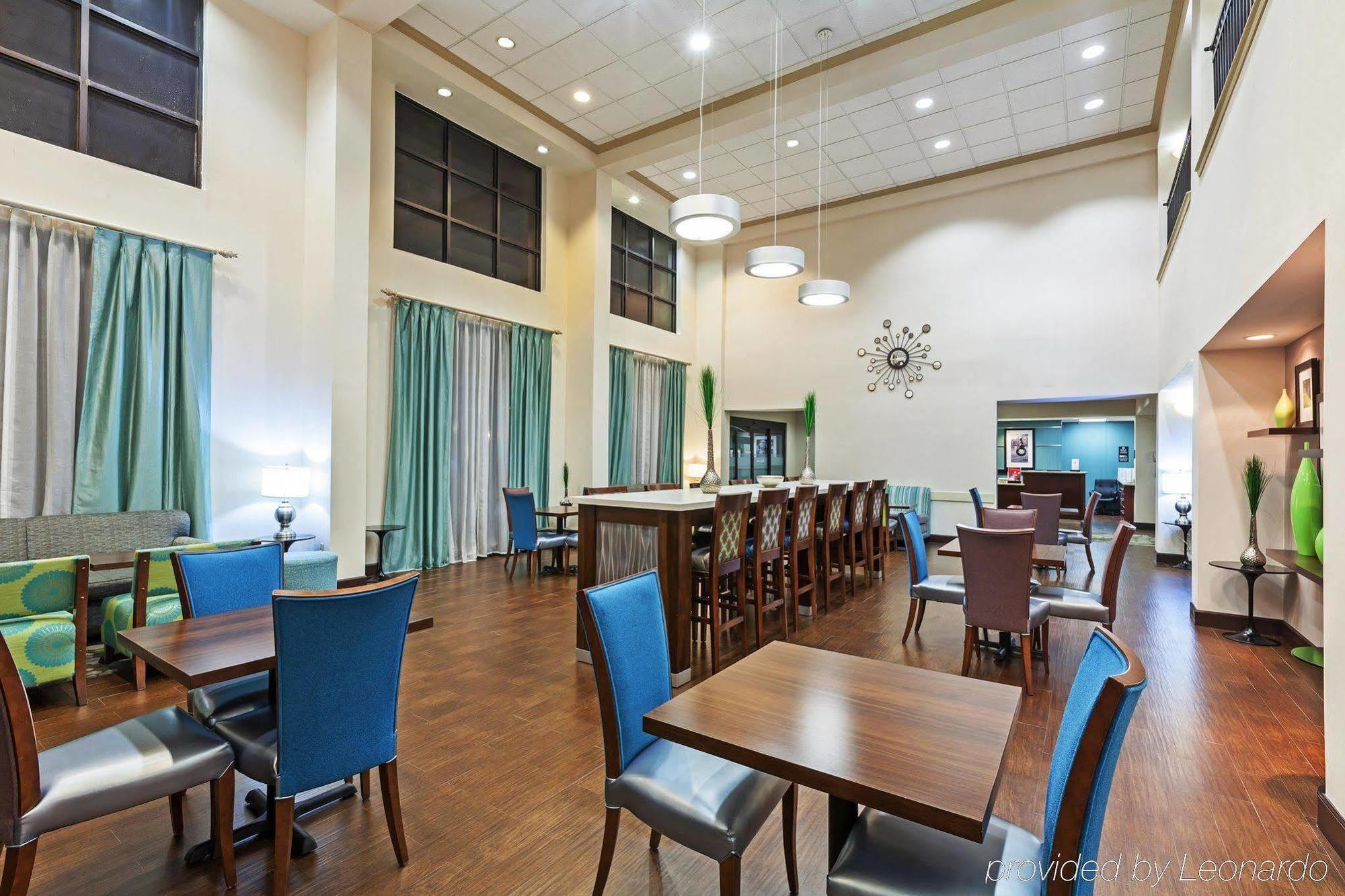 Hampton Inn & Suites Houston-Westchase Buitenkant foto