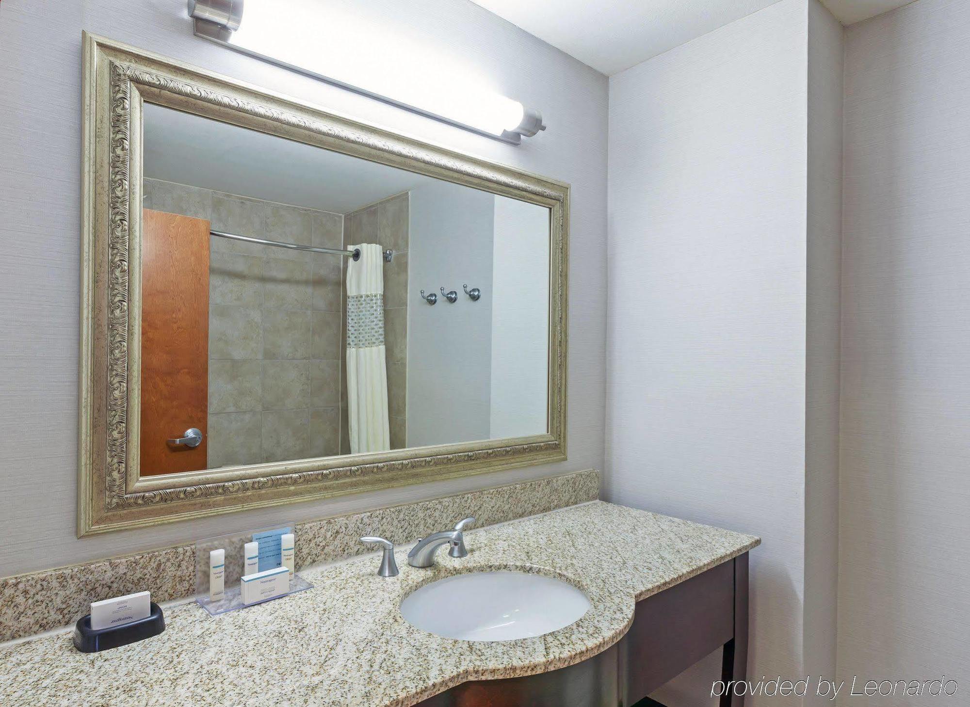 Hampton Inn & Suites Houston-Westchase Buitenkant foto