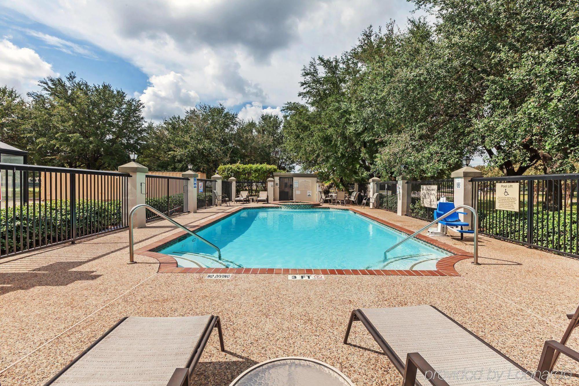 Hampton Inn & Suites Houston-Westchase Buitenkant foto