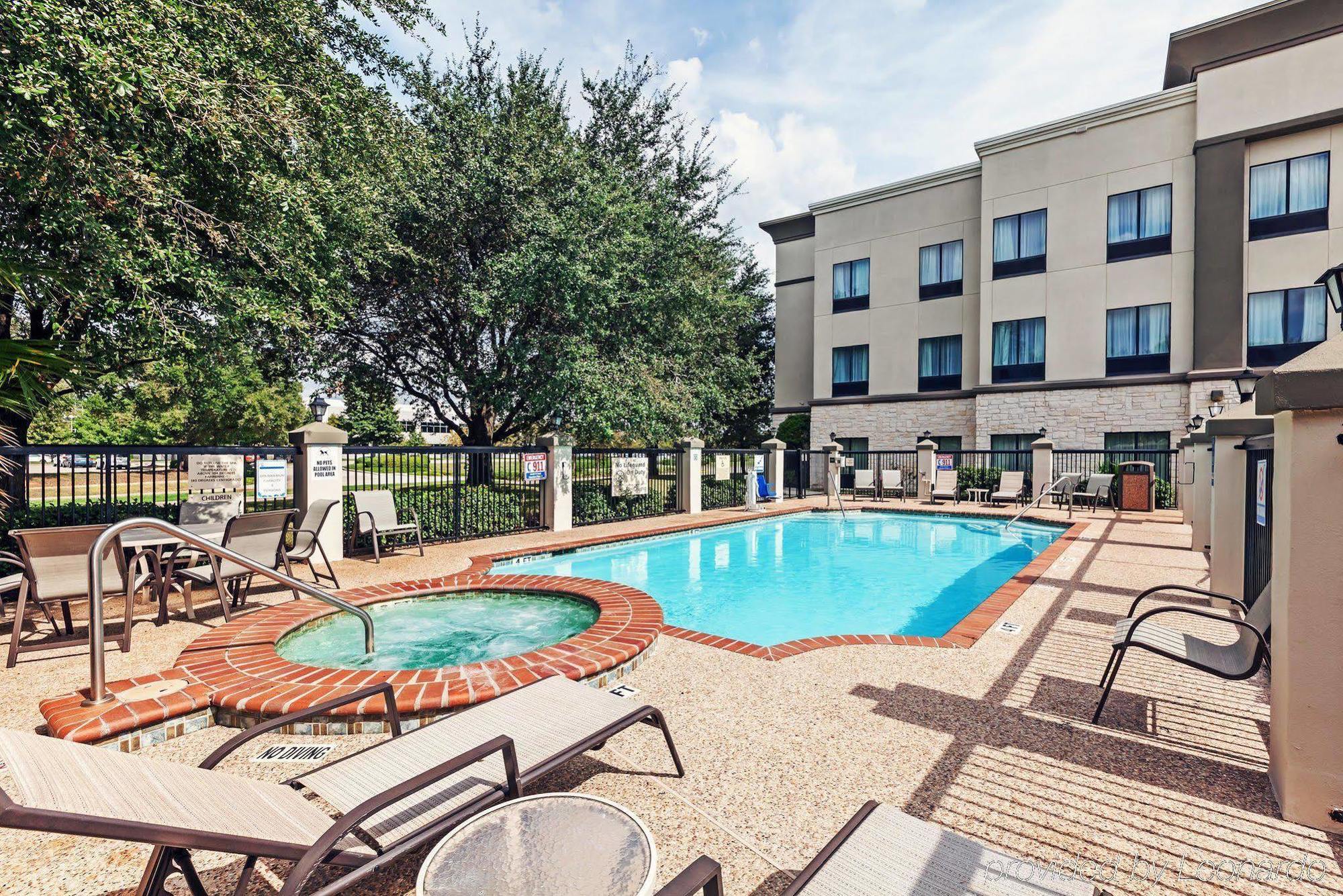 Hampton Inn & Suites Houston-Westchase Buitenkant foto