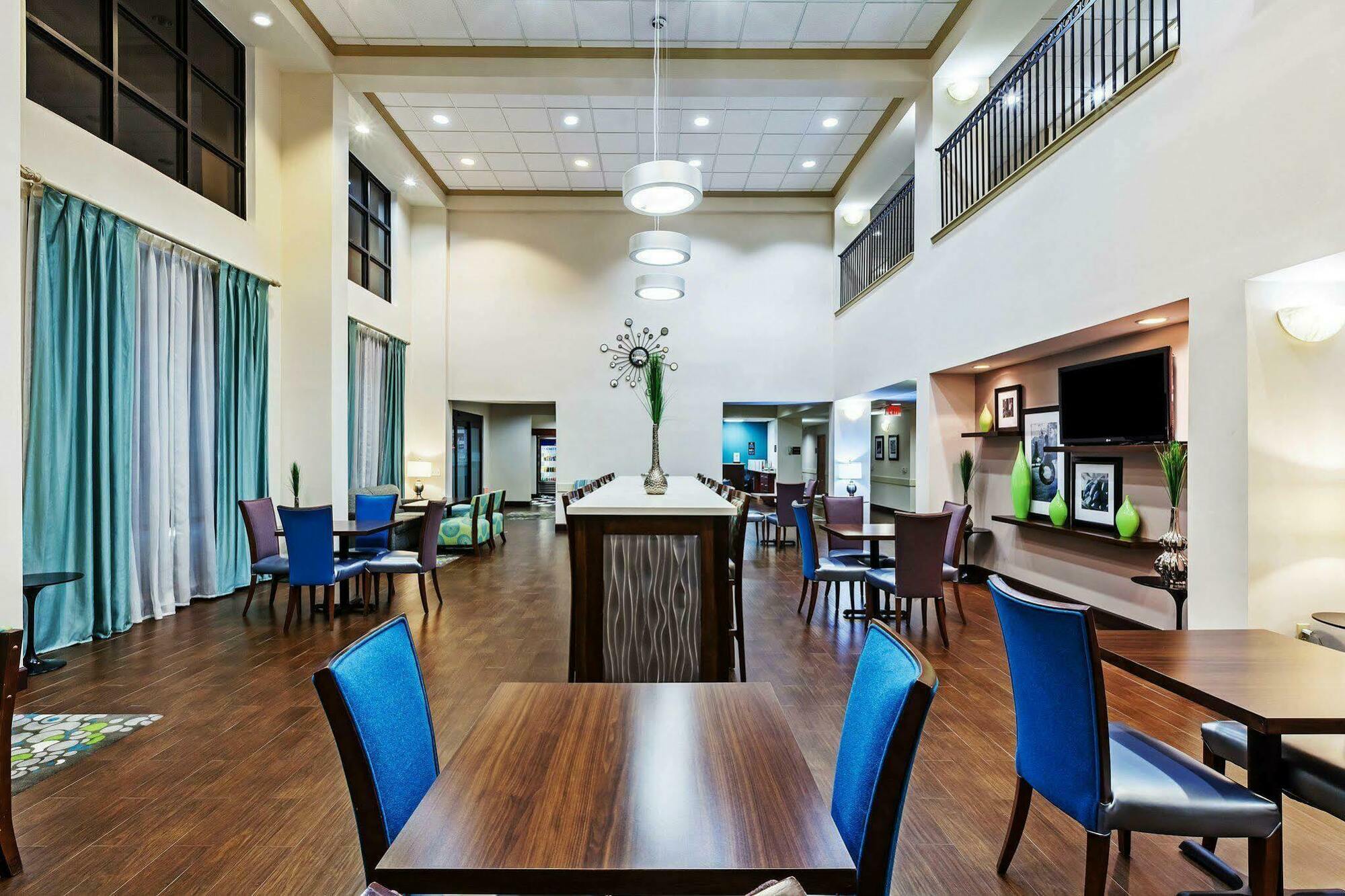 Hampton Inn & Suites Houston-Westchase Buitenkant foto