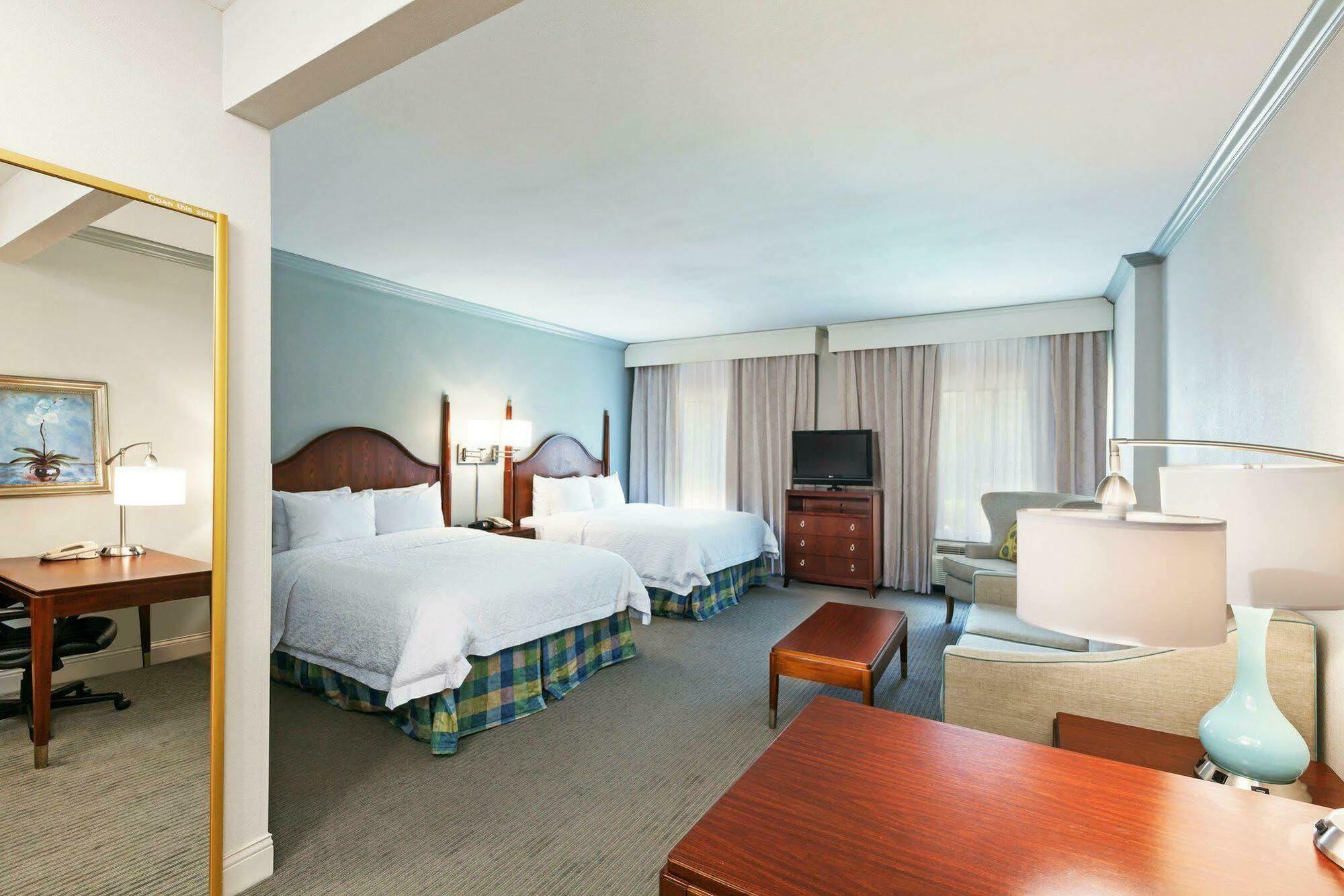 Hampton Inn & Suites Houston-Westchase Buitenkant foto