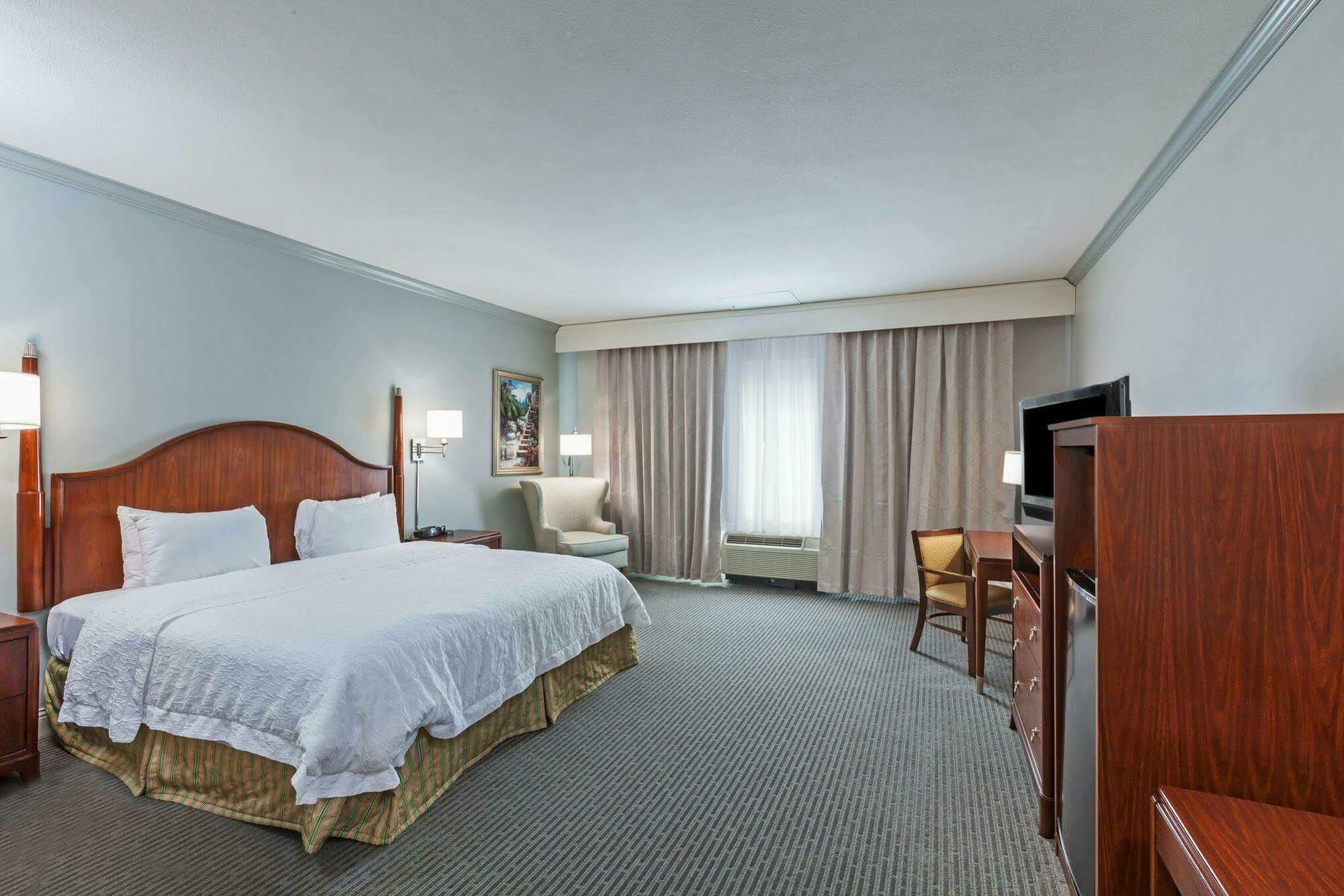 Hampton Inn & Suites Houston-Westchase Buitenkant foto